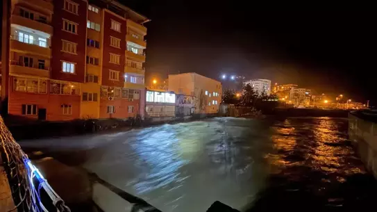 Bitlis Çayı'nda yükselen su seviyesi