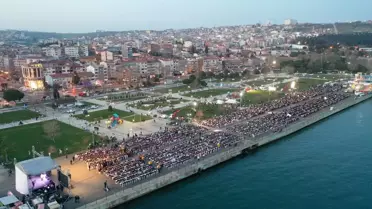 İftar programı kalabalığı