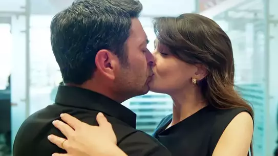 Uzak Şehir setinden bir kare