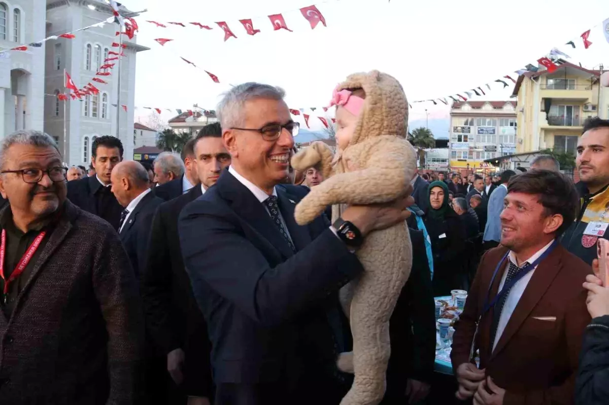 Sağlık Bakanı Memişoğlu: Erdoğan liderliğinde hizmet misyonu 24 saat devam ediyor
