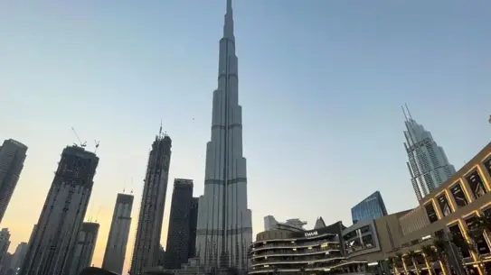 İran'ın BAE ve Katar'a saldırı tehdidi görseli