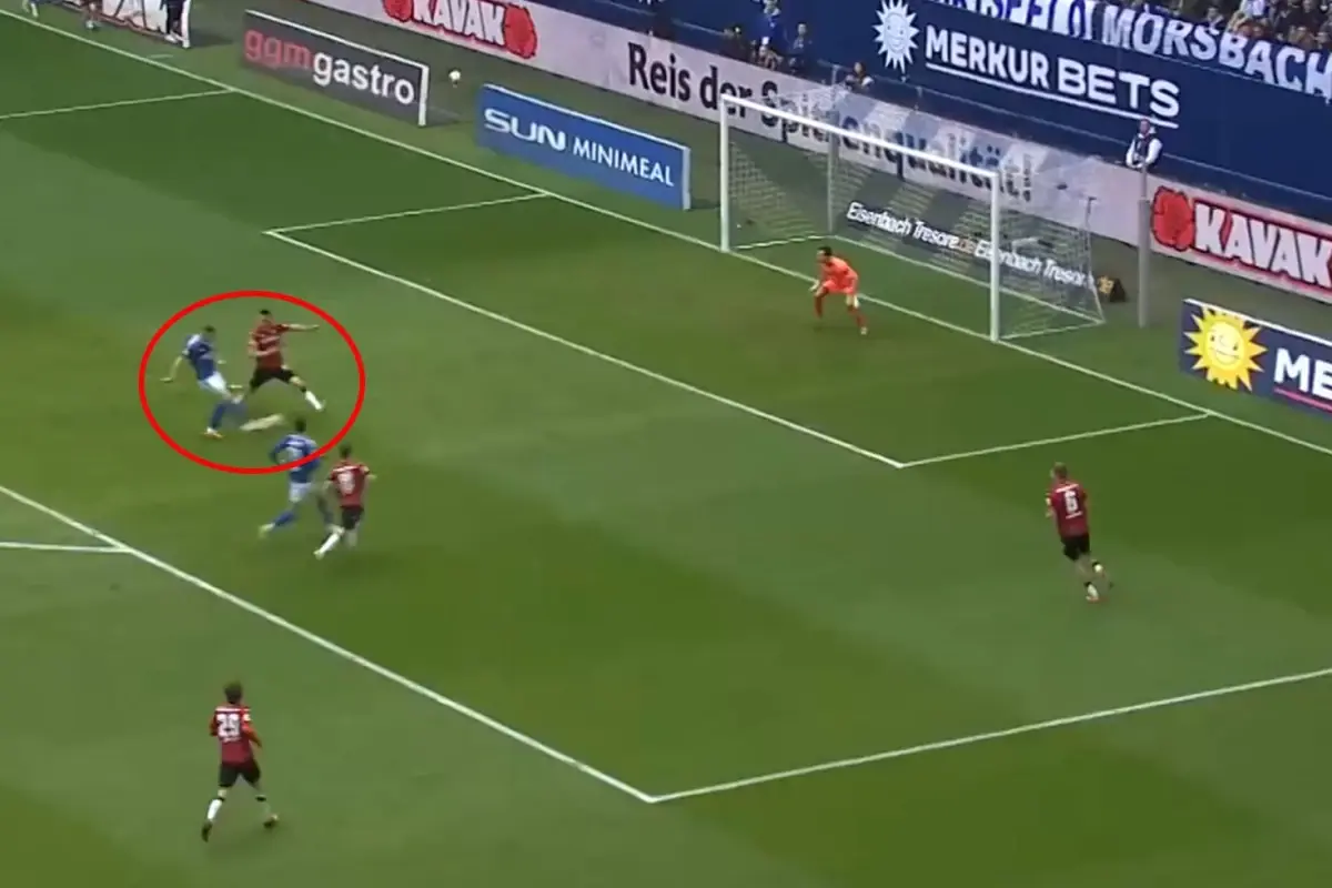 Schalke 2-2 Hannover: Dzeko'nun Golü Fenerbahçe Taraftarlarının Dikkatini Çekti