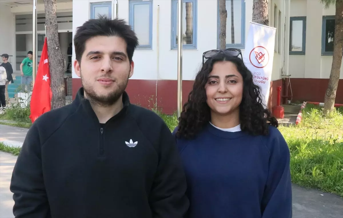 İzmir Üniversite Öğrencileri Su Krizine Duyarlılık Yaratmak İçin Koşuya Çıktı