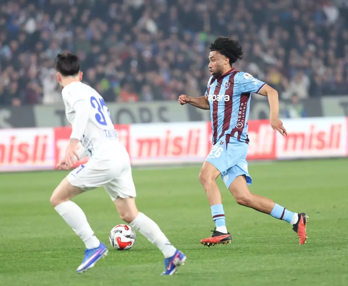 Trabzonspor'da Sarı Kart Sınırı: Dört Futbolcu Uyarı Altında