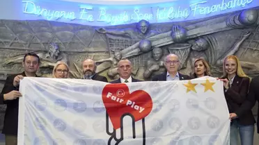 TMOK temsilcileri ve Fenerbahçe yöneticileri