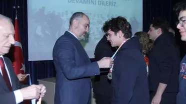 Şampiyonluk maçından bir kare