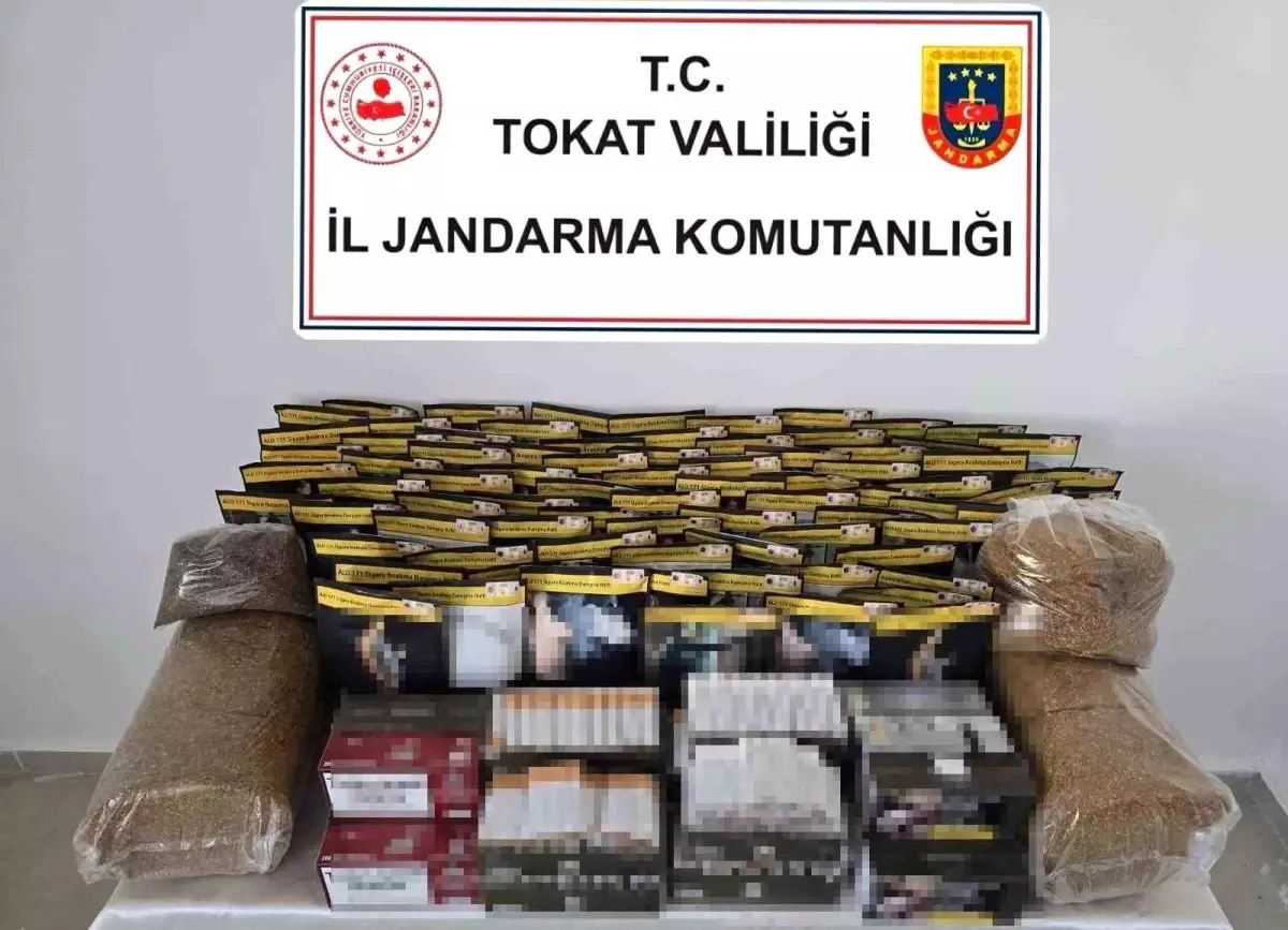 Tokat'ta Jandarma Kaçak Tütün Operasyonu: 2.429 Makaron ve 2 Şahıs Gözaltında