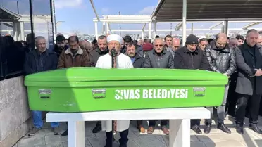 Sivas'ta İftar Sonrası Tartışma Sonucu Ölen Baba ve Oğulun Cenazesi Görüldü