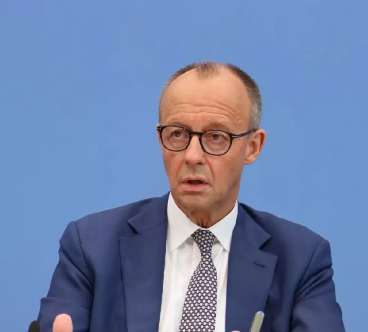 Almanya Şansölyesi Merz, Savaşın Kısa Sürede Sonlandırılması Gerektiğini Vurguladı