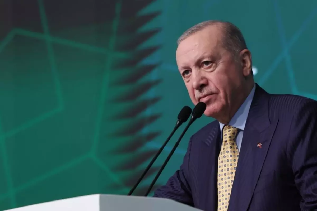 Erdoğan'dan Kadir Gecesi'nde Barış ve Huzur Dileği