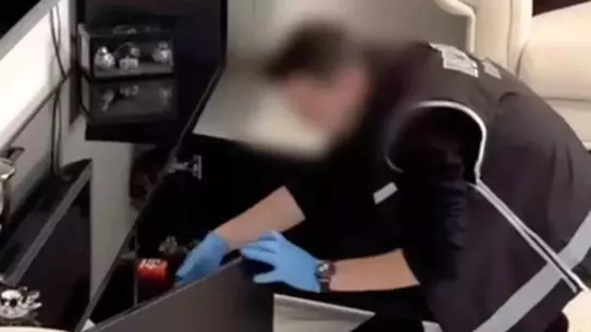 Bursa’da 3.600 Litre Sahte Alkol Ele Geçirildi: Polis Operasyonu Detayları