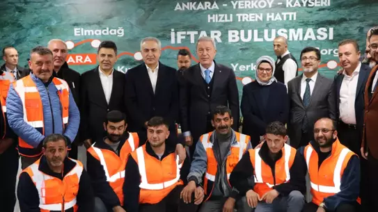 Hulusi Akar'dan Terörsüz Türkiye ve Sürdürülebilir Kalkınma Vurgusu