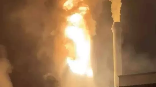 Sakarya’nın Akyazı İlçesinde Yağ Kazanı Patladı: İtfaiye Hızlı Müdahale Etti