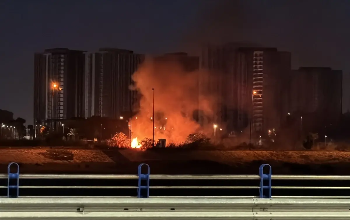 Bağdat Büyükelçiliğine Yönelik Kamikaze İHA Saldırısı Sonrası Yangın Çıktı