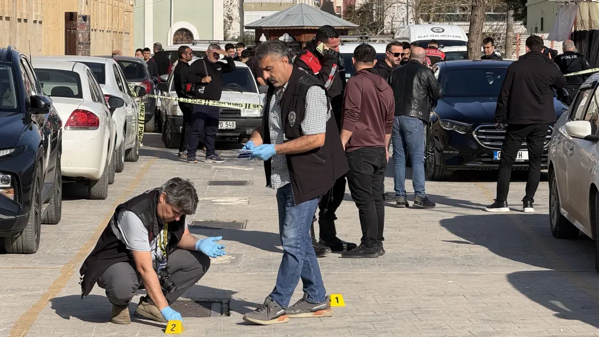 Antalya’da Baharatçı Dükkanına Yönelik Silahlı Saldırı Sonrası Dört Şüpheli Mersin’de Tutuklandı