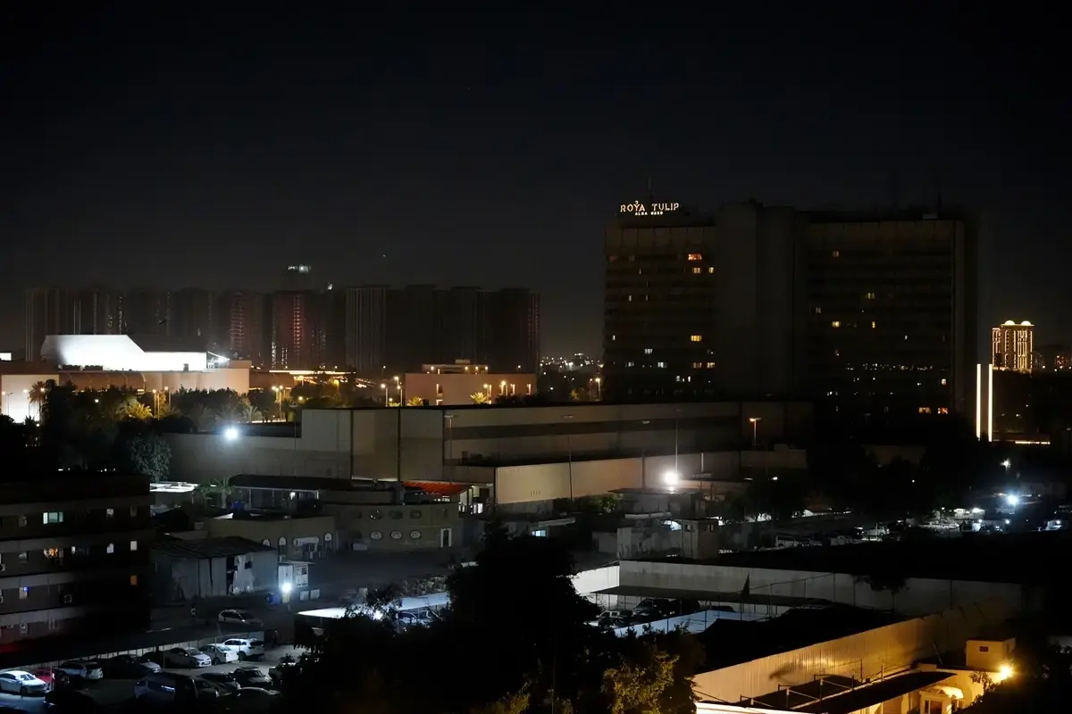 Bağdat'ta Şiddetli Patlamalar ve İHA Saldırısı