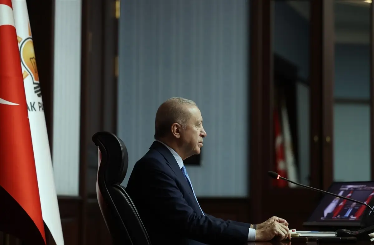 Erdoğan, AK Parti Teşkilatlarının Ramazan Bayramı Kutlamasını Değerlendirdi