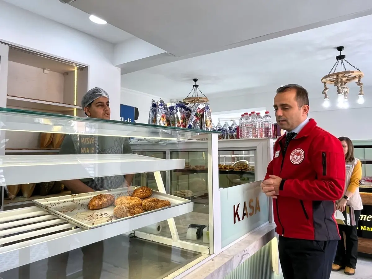 Edirne'de Bayram Öncesi Gıda İşletmelerine Hijyen ve Fiyat Denetimleri