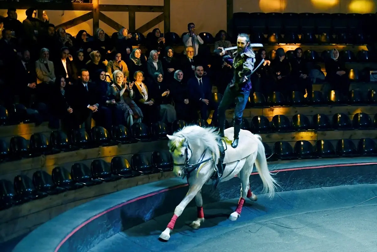 Emine Erdoğan, Dernek ve Vakıf Temsilcileriyle Buluşarak Sosyal Projeleri Gözden Geçirdi