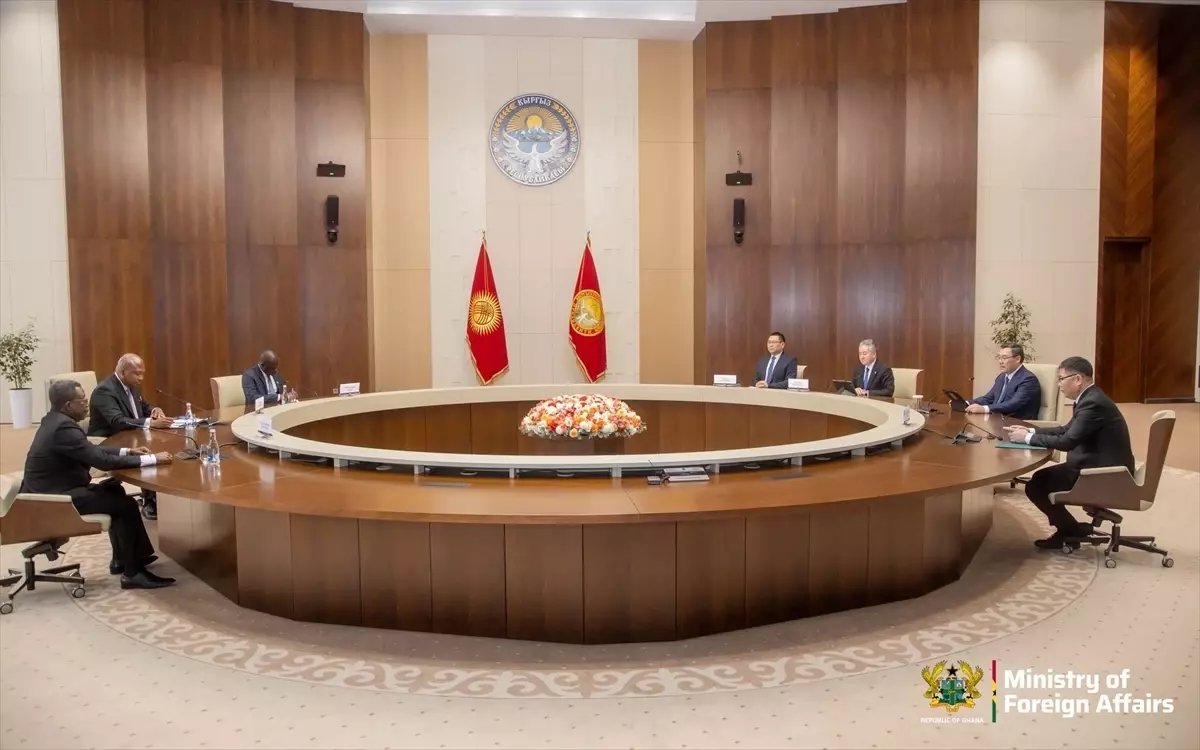 Gana ve Kırgızistan Yeni Vize Muafiyeti ve Siyasi İstişare Anlaşması İmzaladı