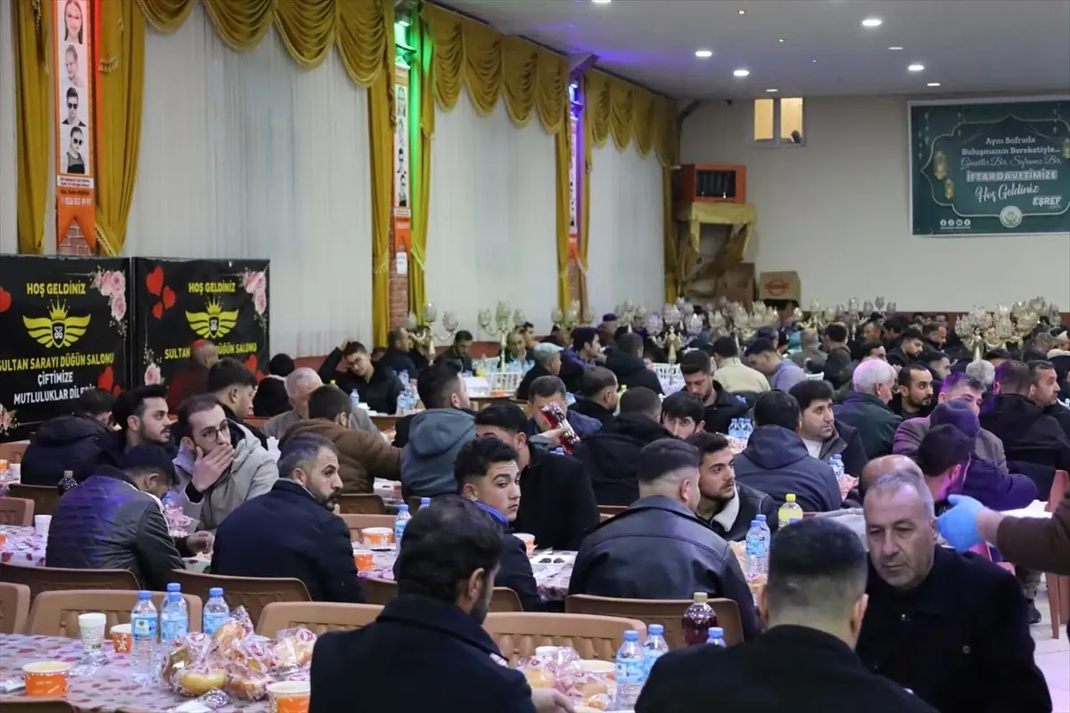 Güroymak’ta Ramazan Coşkusu: Gönül Sofrası İftar Etkinliği Büyük İlgi Gördü