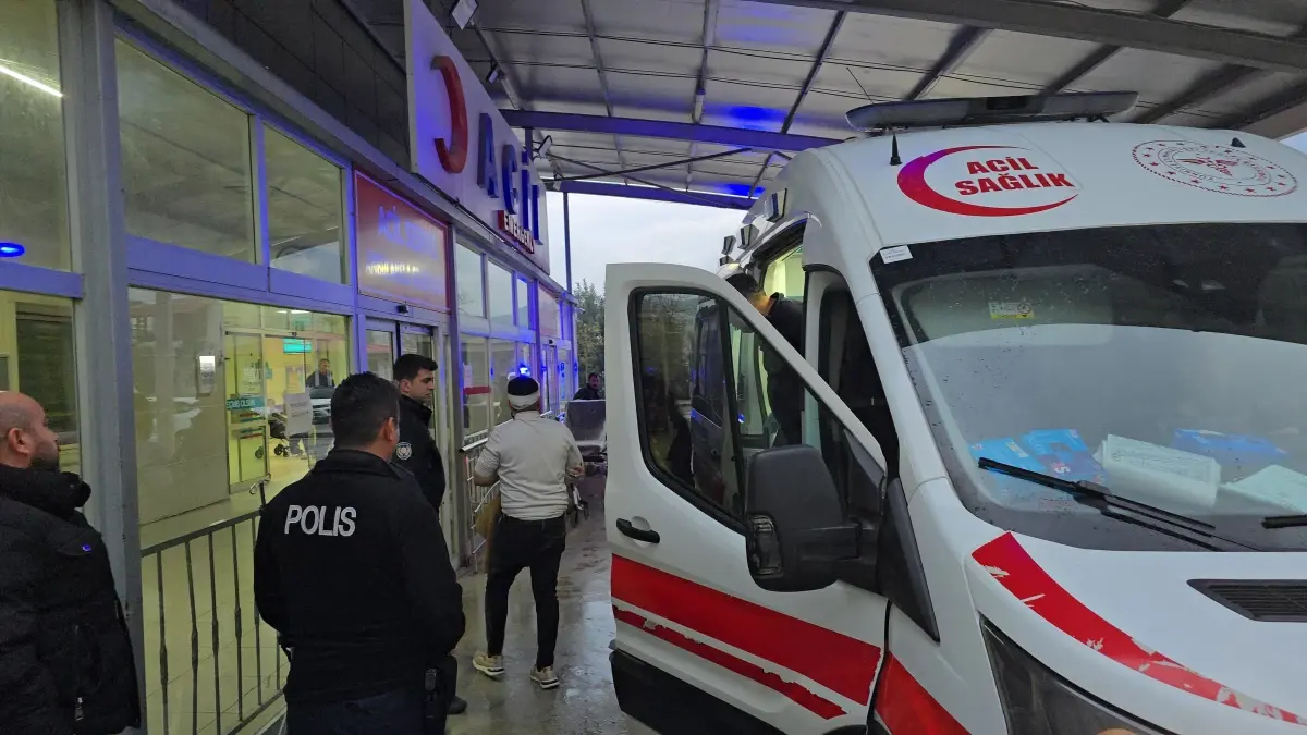 Kozan’da Alacak-verecek Tartışması Kanlı Bitti: 2 Yaralı