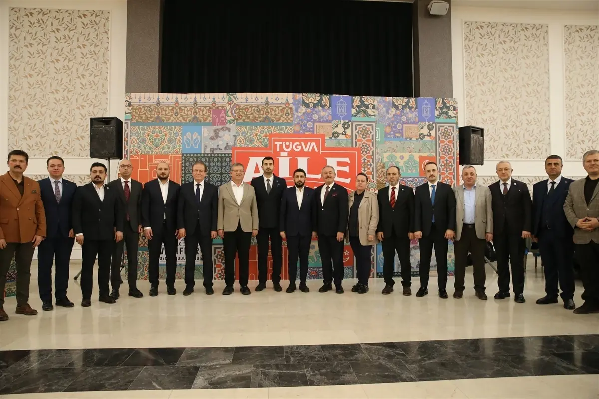 Denizli’de TÜGVA’nın “Büyük Aile İftarı” Etkinliği Birlik Mesajı Verdi