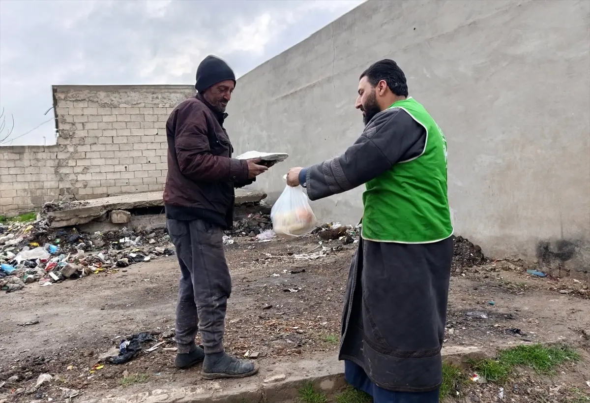Türkiye, Ramazan’da Suriye’ye Gönül Sofraları Kurarak Binlerce Kişiye Umut Oldu