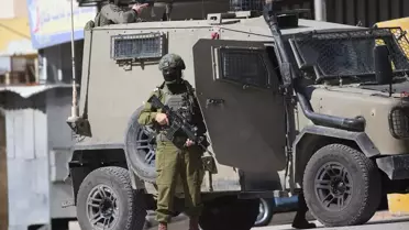 Baskın sonrası çekilen fotoğraf