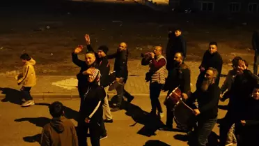 Klip çekiminden bir kare: Kabe'de ilahi performansı