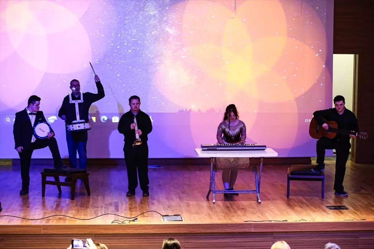 Adana’da Down Sendromu Farkındalık Günü: Müzik ve Birlikte Yaratılan Anlar