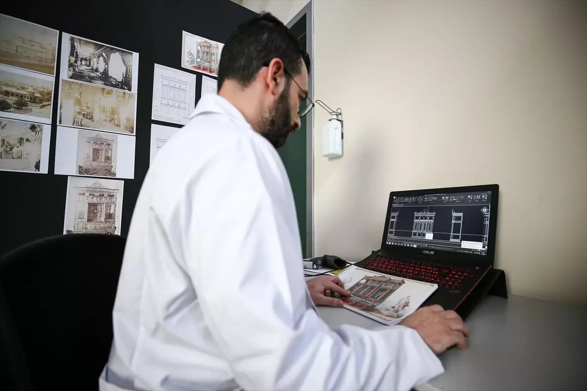 Bursa’da Tarihi Ahşap Dolap, Sultan II. Abdülhamid’in Bağışıyla Yeniden Hayata Döndü