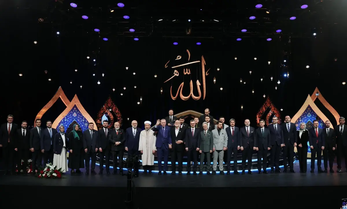 Erdoğan: Karamsarlığa Kapılmayacağız, Ekonomik ve Sosyal İstikrarı Koruyacağız