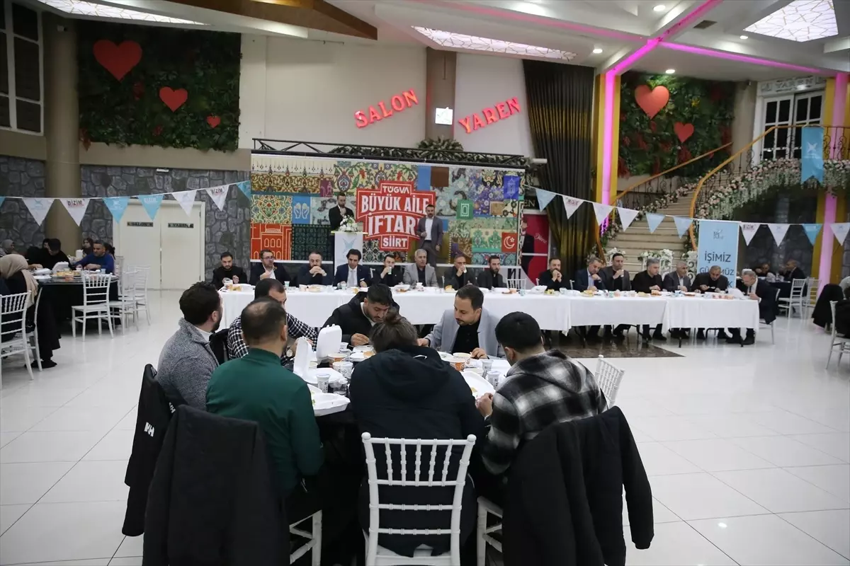 Siirt’te Aile İftarı Etkinliği: Dayanışma ve Ramazan Ruhunu Güçlendiren Buluşma