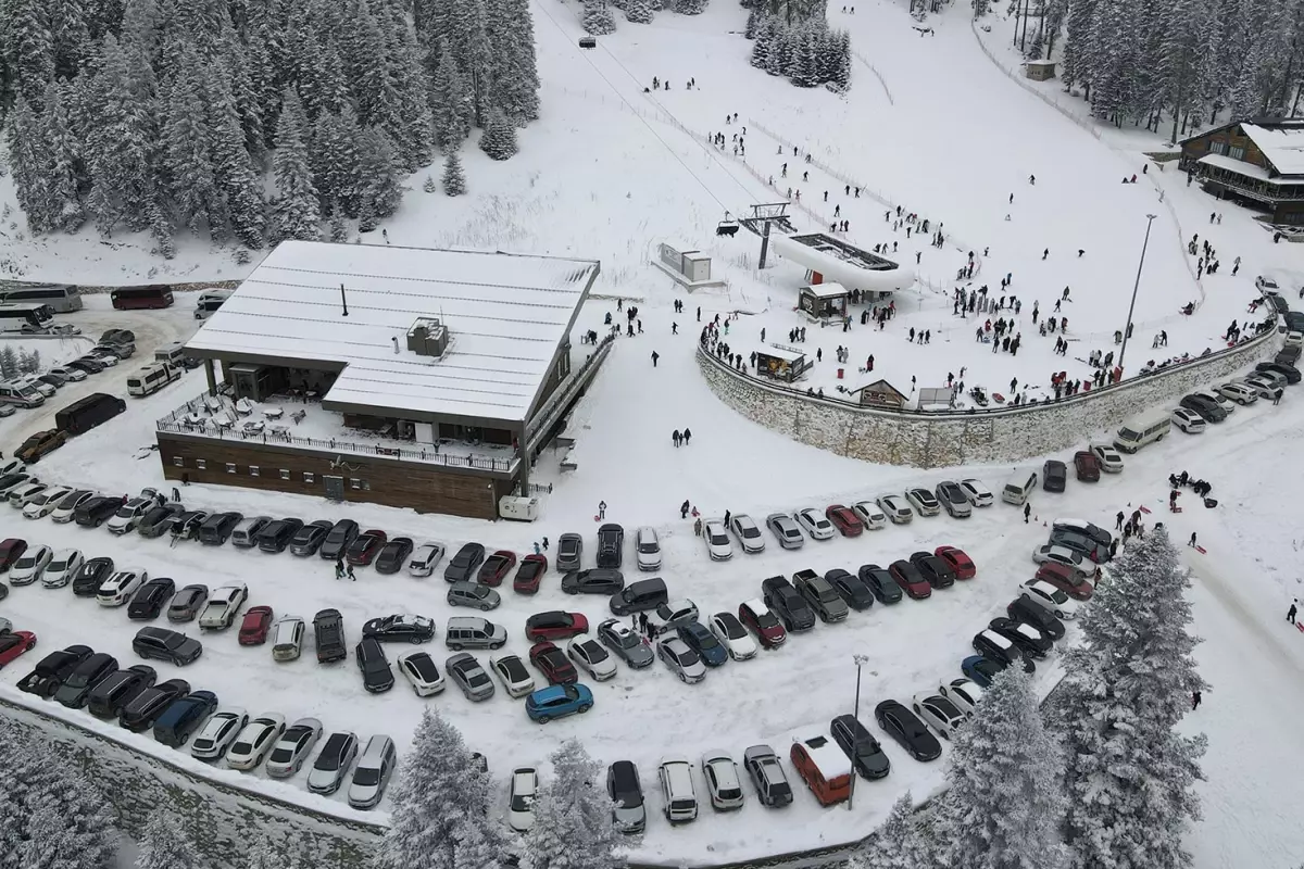 Ilgaz Dağı Yurduntepe Kayak Merkezi, Ramazan Bayramı’nda Kayak Severleri Bekliyor