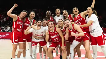 Maç sonrası takım fotoğrafı