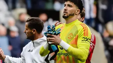 Beşiktaş, Altay Bayındır İçin Takas Seçeneğini Değerlendiriyor