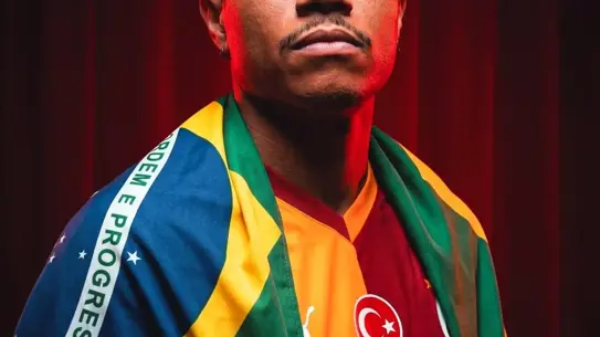 Ederson ve Sara Brezilya milli takımı fotoğrafı