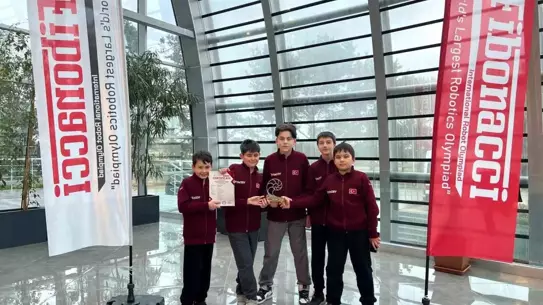 TACEV Robotik Takımı, Uluslararası Olimpiyatta Türkiye İkincisi Oldu