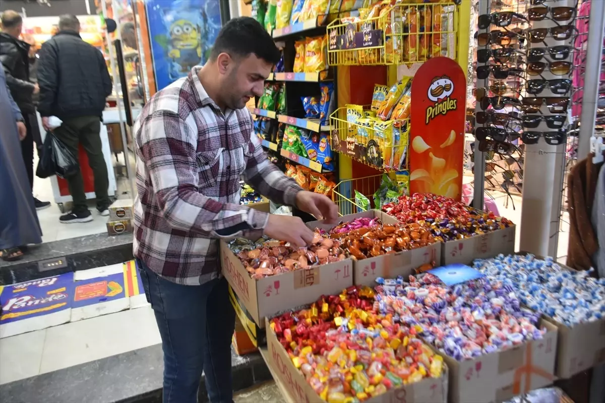 Kerkük’te Ramazan Bayramı Öncesi Çarşı Canlanıyor
