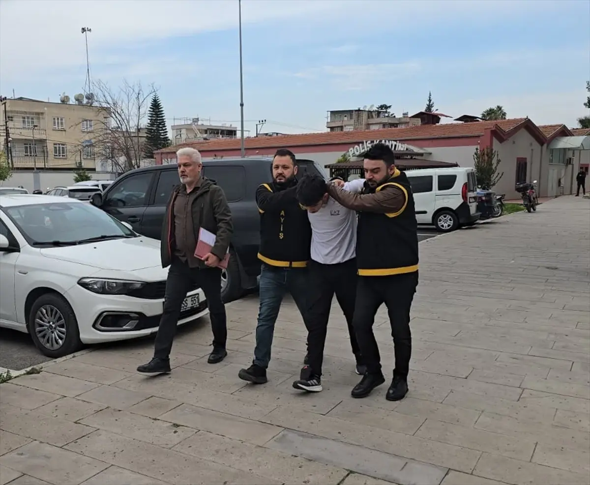 Adana’da Araç Hırsızlığı Operasyonu: İki Şüpheli Tutuklandı