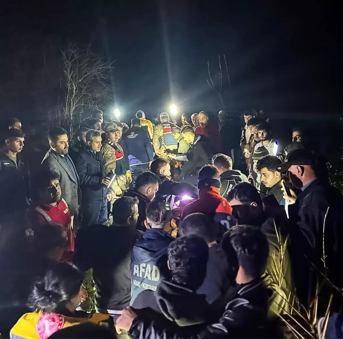 Hatay’da 4 Yaşındaki Çocuk Dereye Düşerek Hayatını Kaybetti: Olayın Ayrıntıları