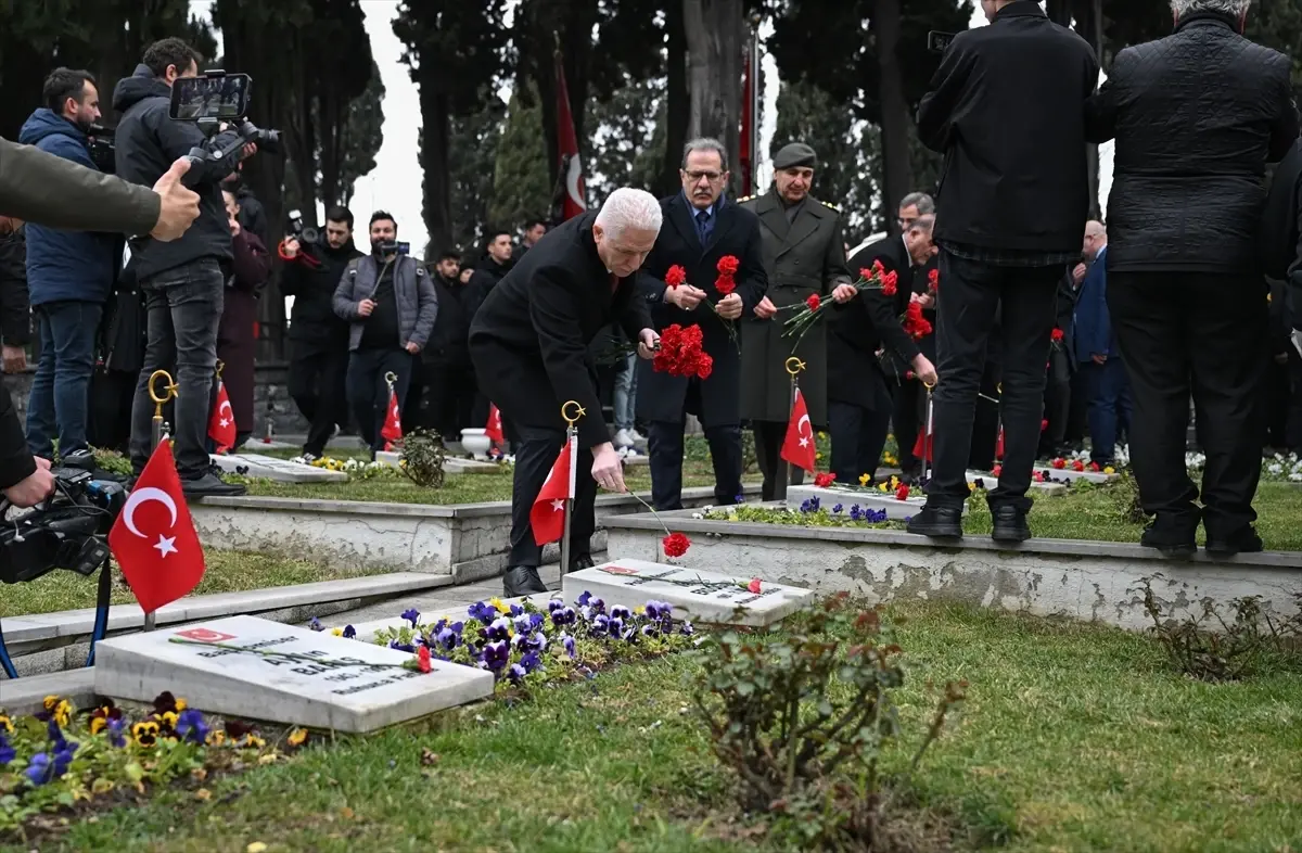 İstanbul’da 18 Mart Şehitleri Anma Töreni Coşkuyla Gerçekleştirildi