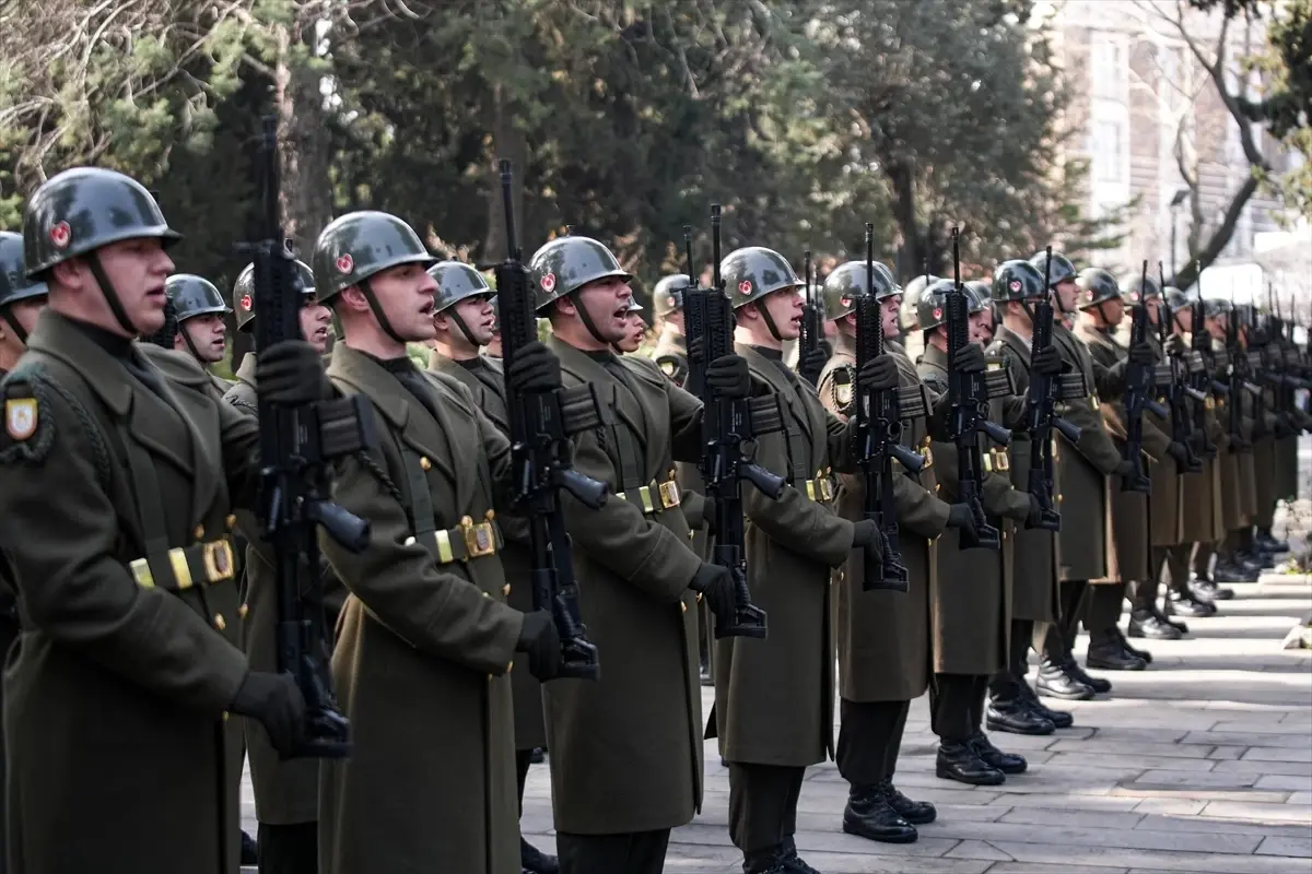 İzmir ve Çevre Şehirlerde 18 Mart Şehitler Anma Törenleri ve Çanakkale Deniz Zaferi Kutlamaları
