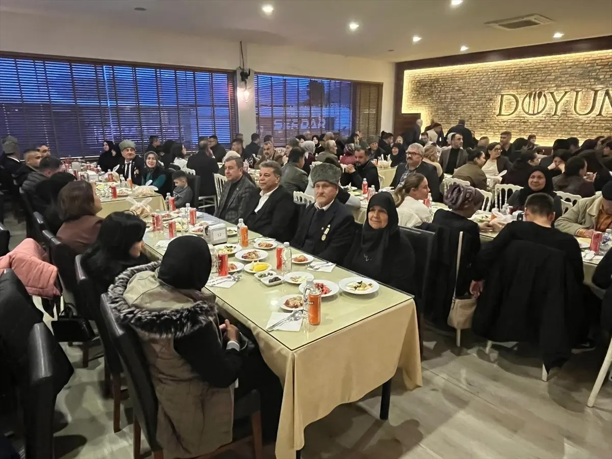 Kumluca’da Şehit ve Gazi Ailelerine Ramazan İftarı Verildi