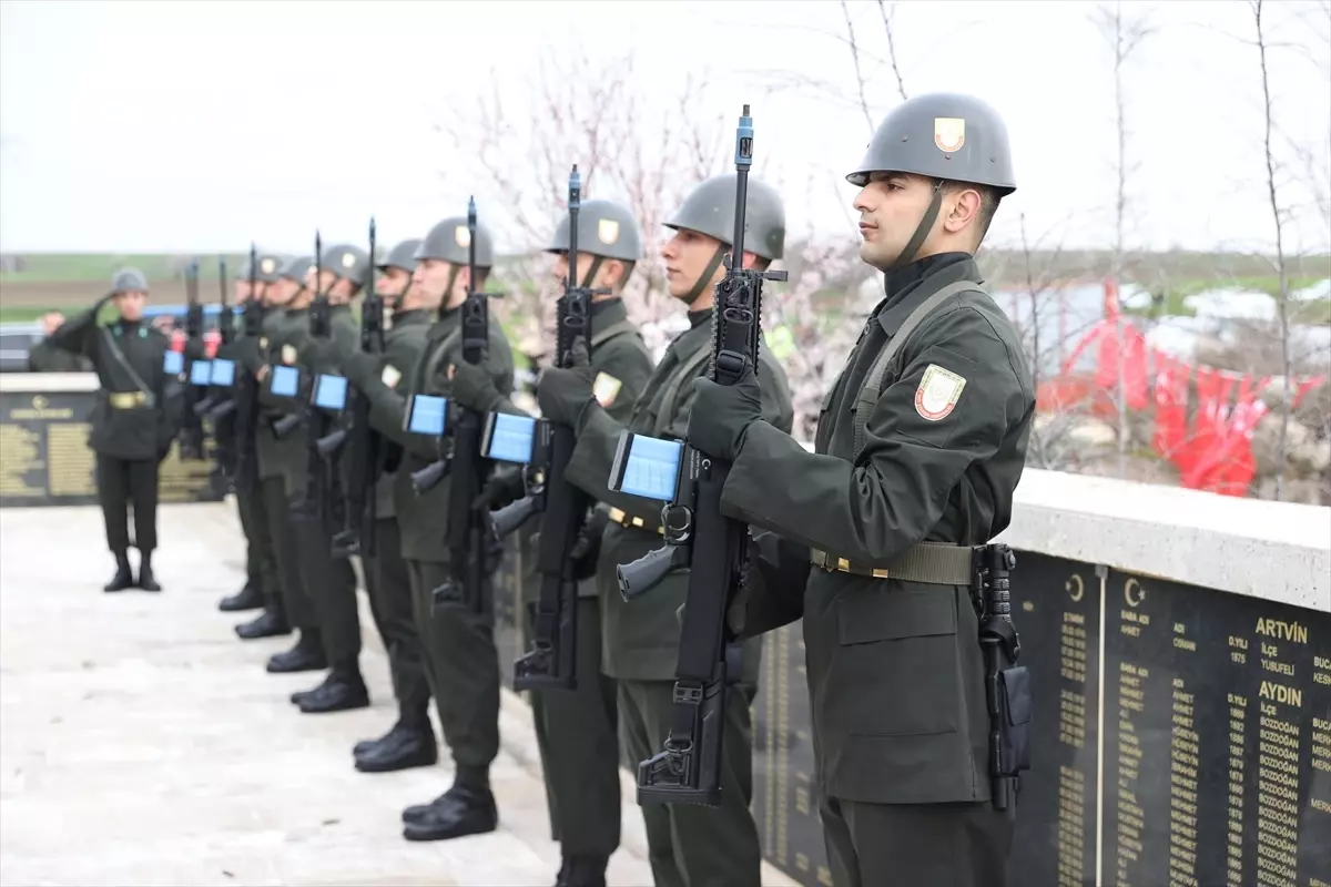 Trakya’da 18 Mart Şehitleri Anma Günü ve Çanakkale Zaferi 111. Yılını Anma Törenleri