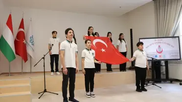 Törende Çanakkale Deniz Zaferi Anısına Sunulan Çiçekler