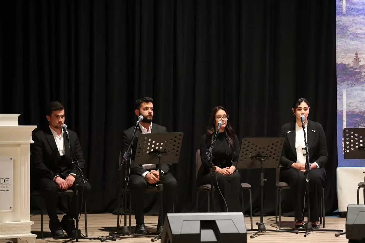 Niğde'de Ramazan'a Özel Tasavvuf Müziği Konseri Coşkuyla Gerçekleşti