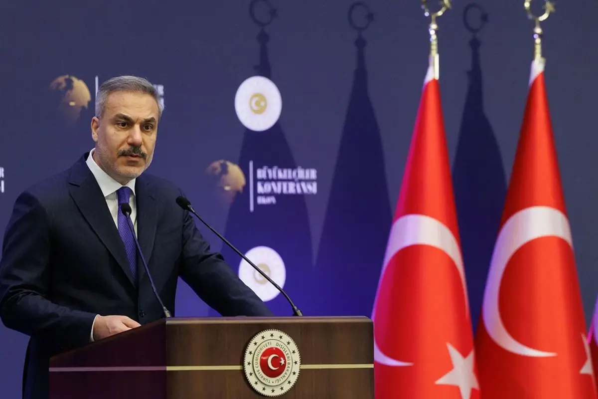 Dışişleri Bakanı Hakan Fidan, Riyad'da Kritik Bölgesel Toplantıya Katılıyor