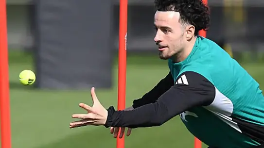 Antrenmanda tenis topu kullanılan sahne